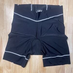 Women’s Louis Garneau Black Bike Shorts With Padding Size Large